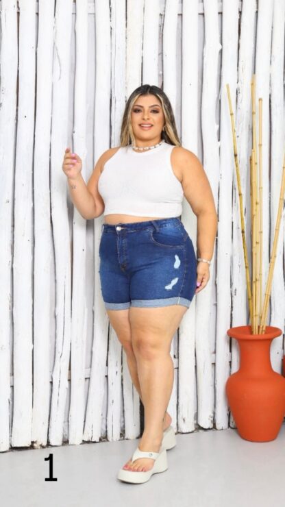 Short Plus Size